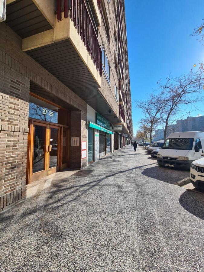 Dos Torres Tauriel - Espacioso Apartamento Con Impresionantes Vistas Y Garaje Privado Zaragoza Exterior photo