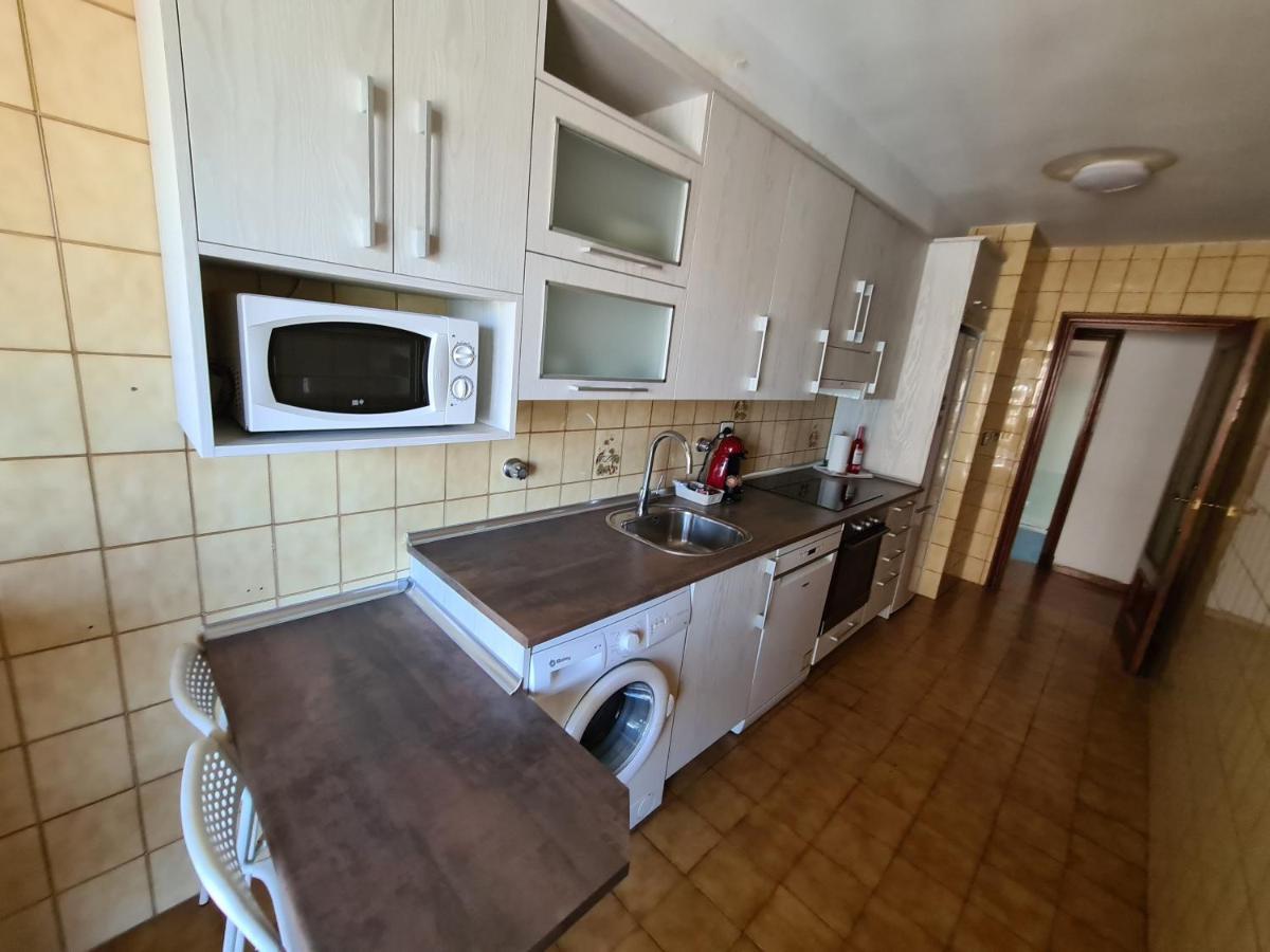Dos Torres Tauriel - Espacioso Apartamento Con Impresionantes Vistas Y Garaje Privado Zaragoza Exterior photo